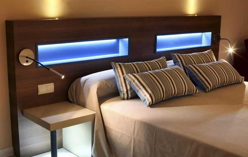 Hotel Allon Mediterrania Villajoyosa Exteriör bild