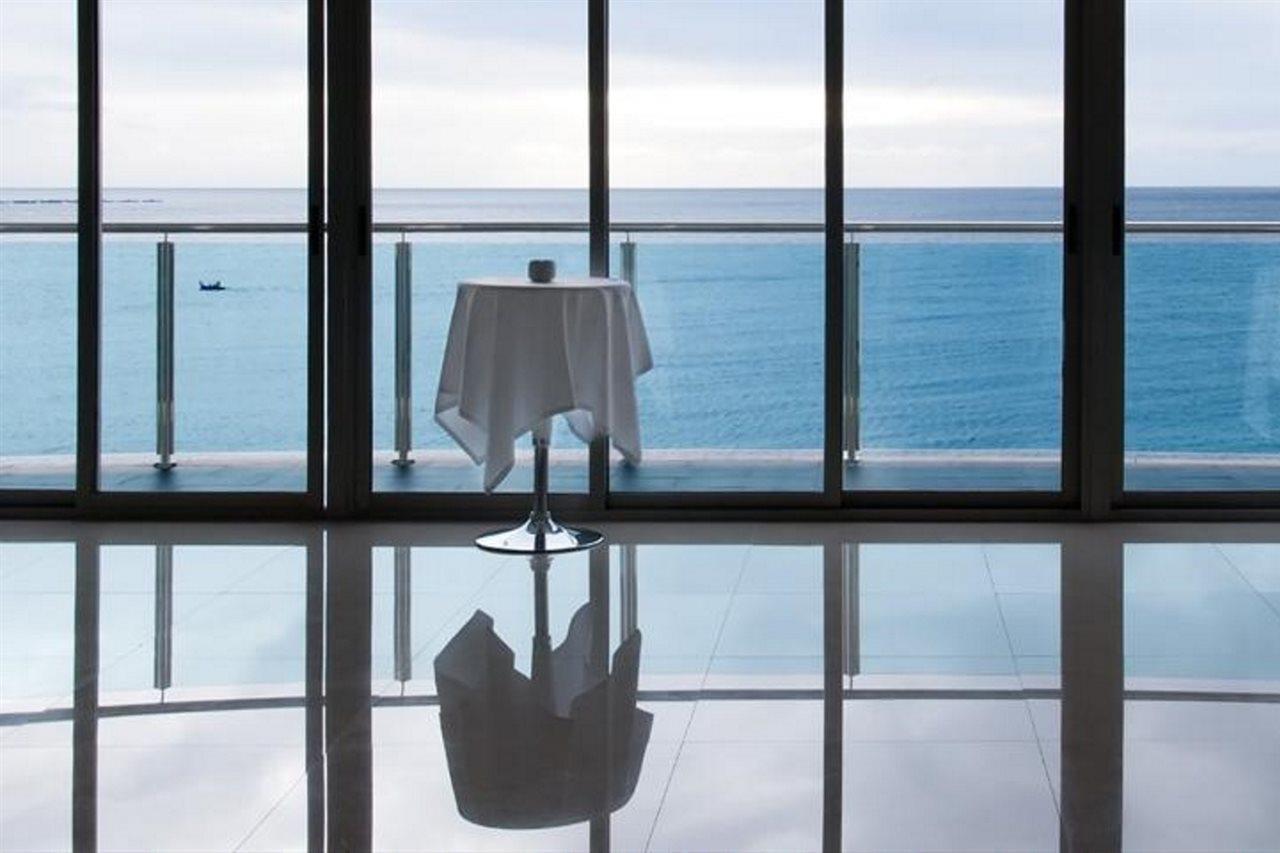 Hotel Allon Mediterrania Villajoyosa Exteriör bild