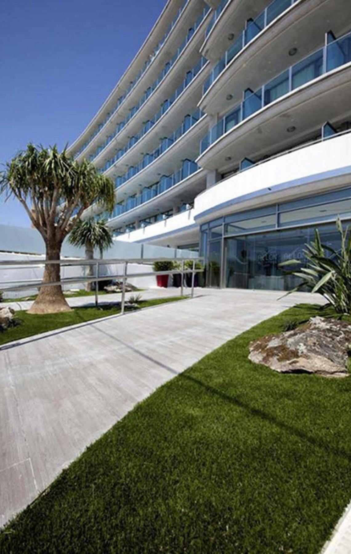 Hotel Allon Mediterrania Villajoyosa Exteriör bild